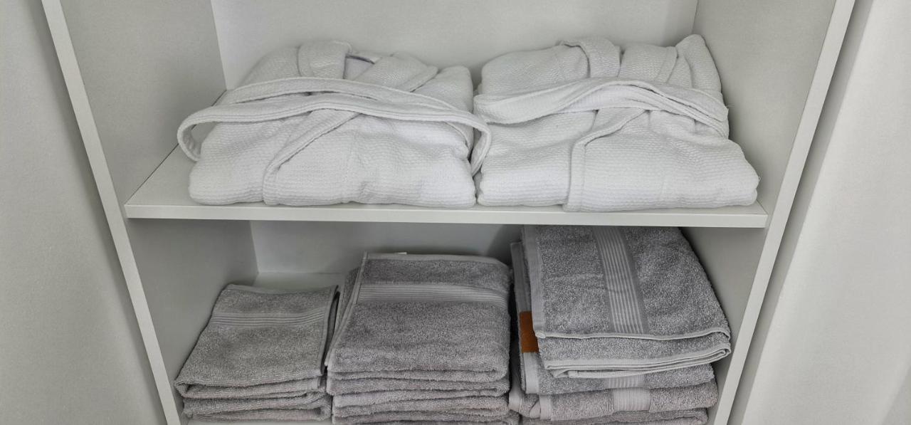 Delux Suite Bacau Ngoại thất bức ảnh