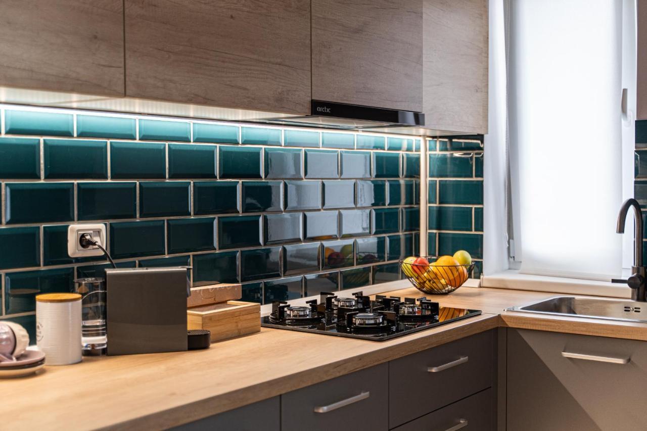 Delux Suite Bacau Ngoại thất bức ảnh