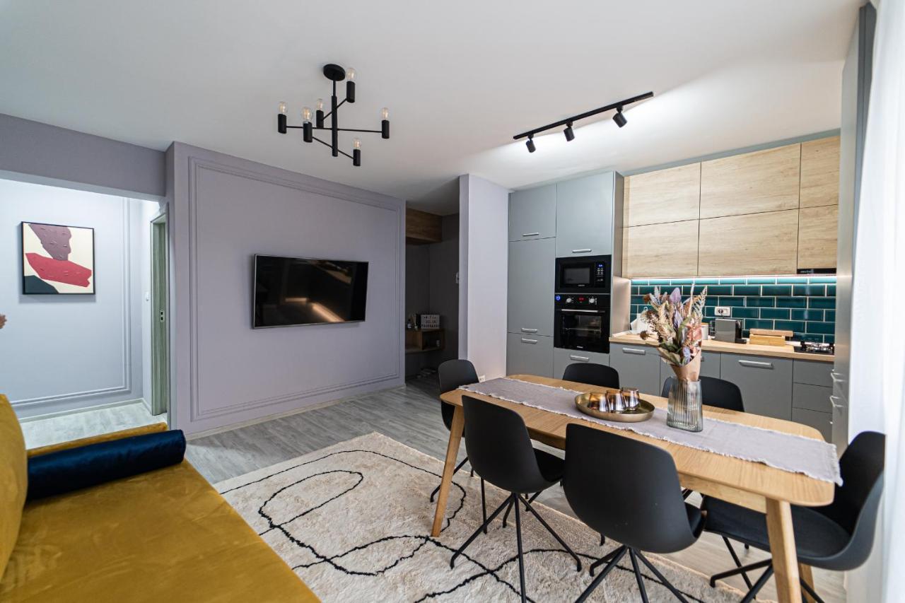 Delux Suite Bacau Ngoại thất bức ảnh