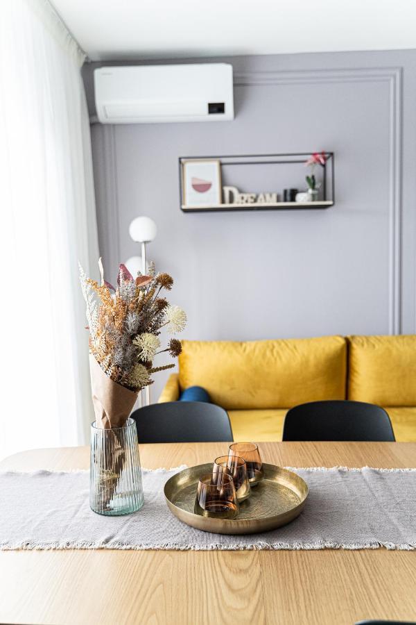 Delux Suite Bacau Ngoại thất bức ảnh